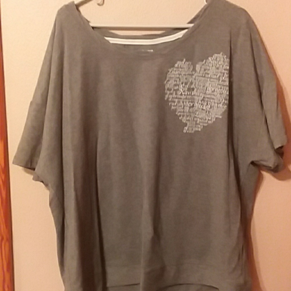 Gray top